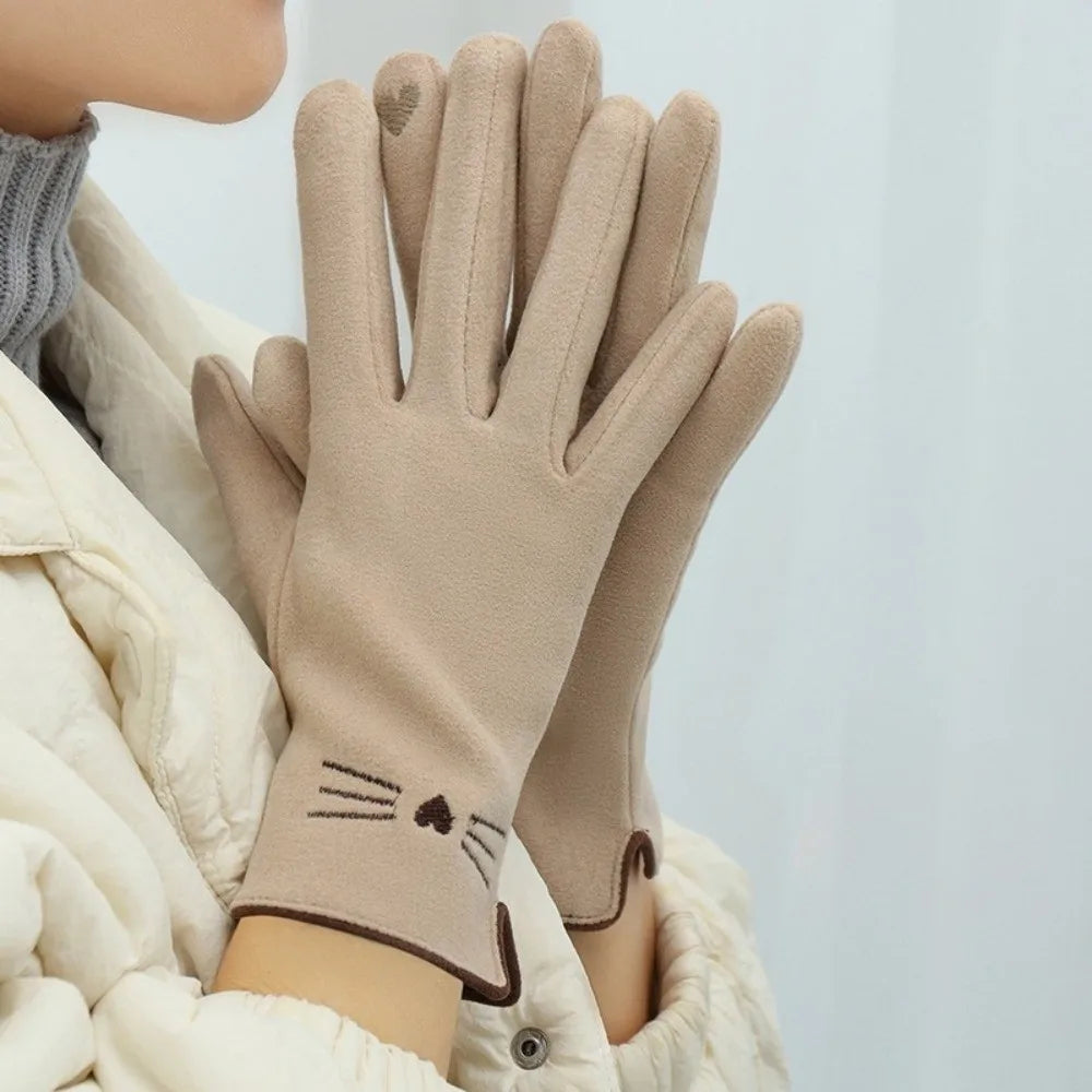 Cat Touchscreen Winter Gloves for Women: Playful, Warm, Connected