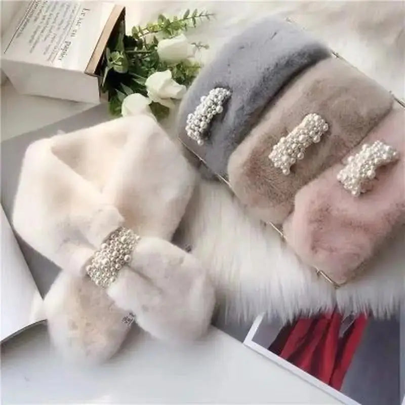 Faux Fur Pearl Winter Scarf: Luxury Warmth in Every Wrap