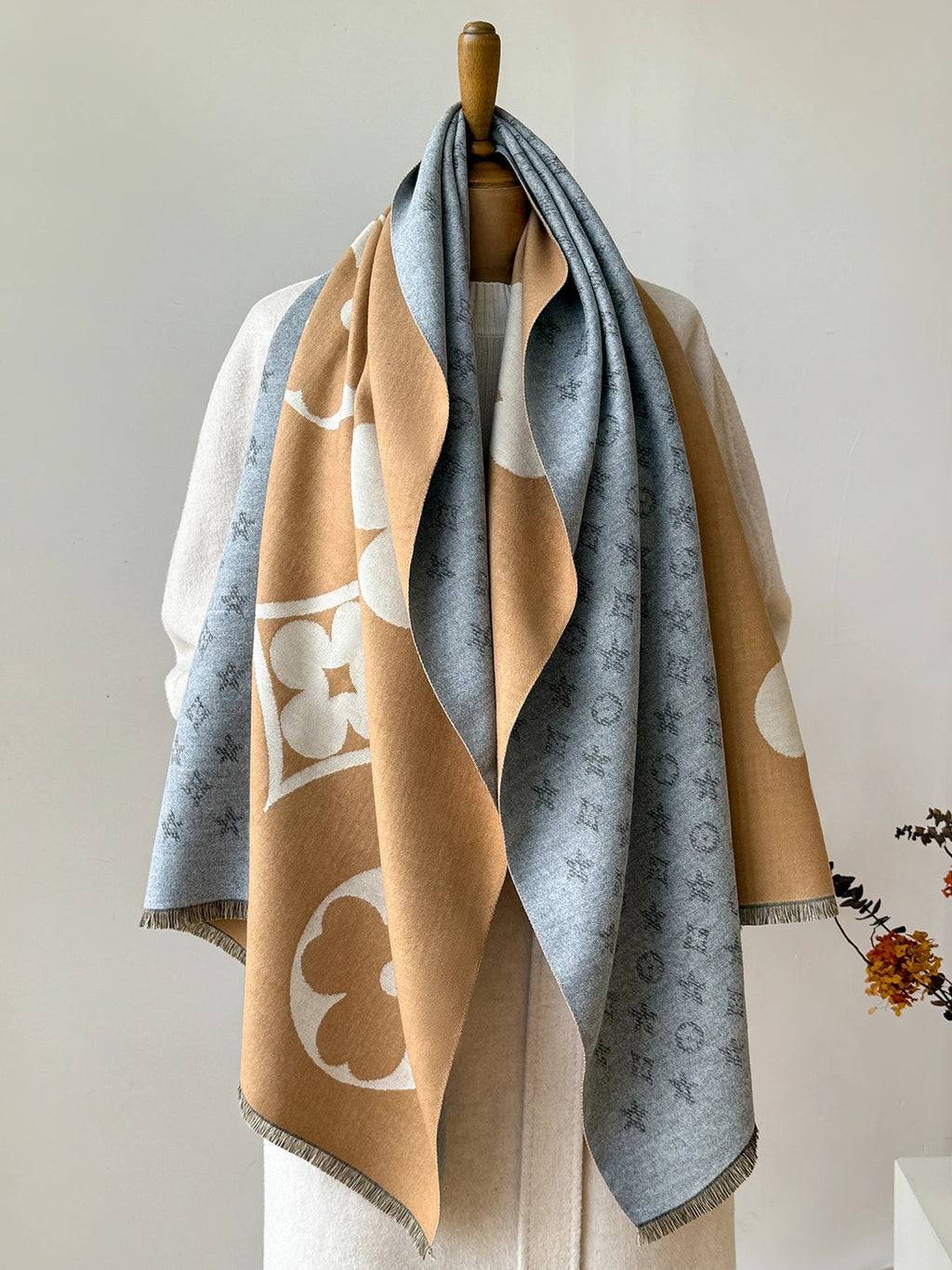 Faux Cashmere Winter Scarf: Elegant Warmth, Everyday Comfort