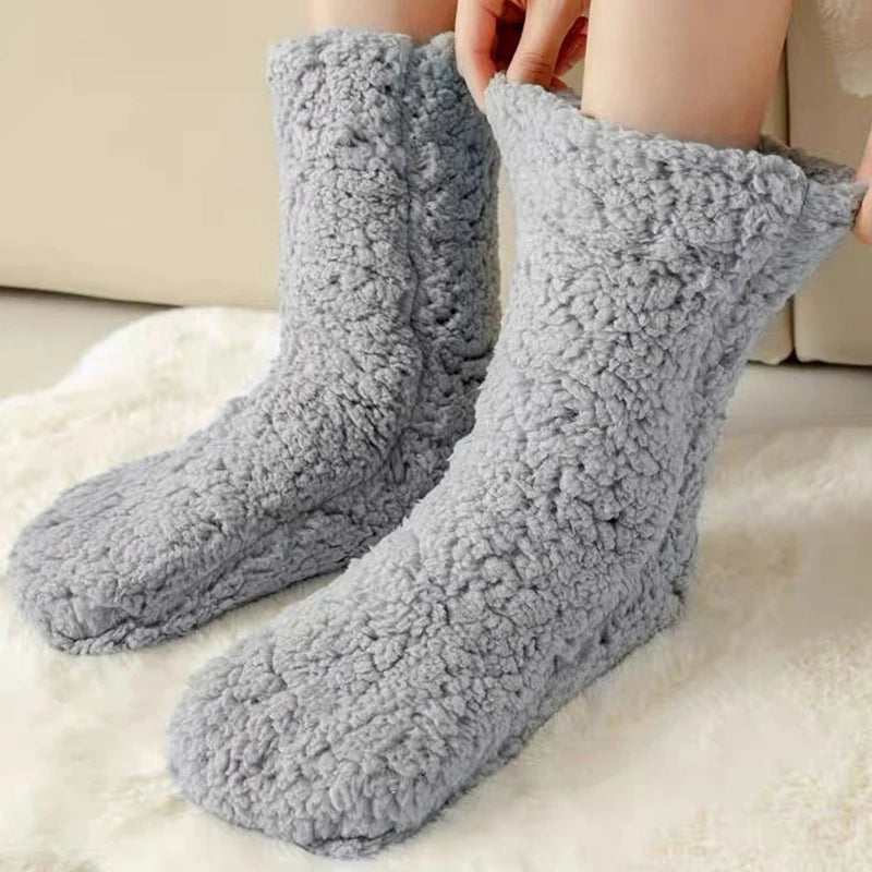 Winter Plush Indoor Socks: Cozy Comfort for Cold Days