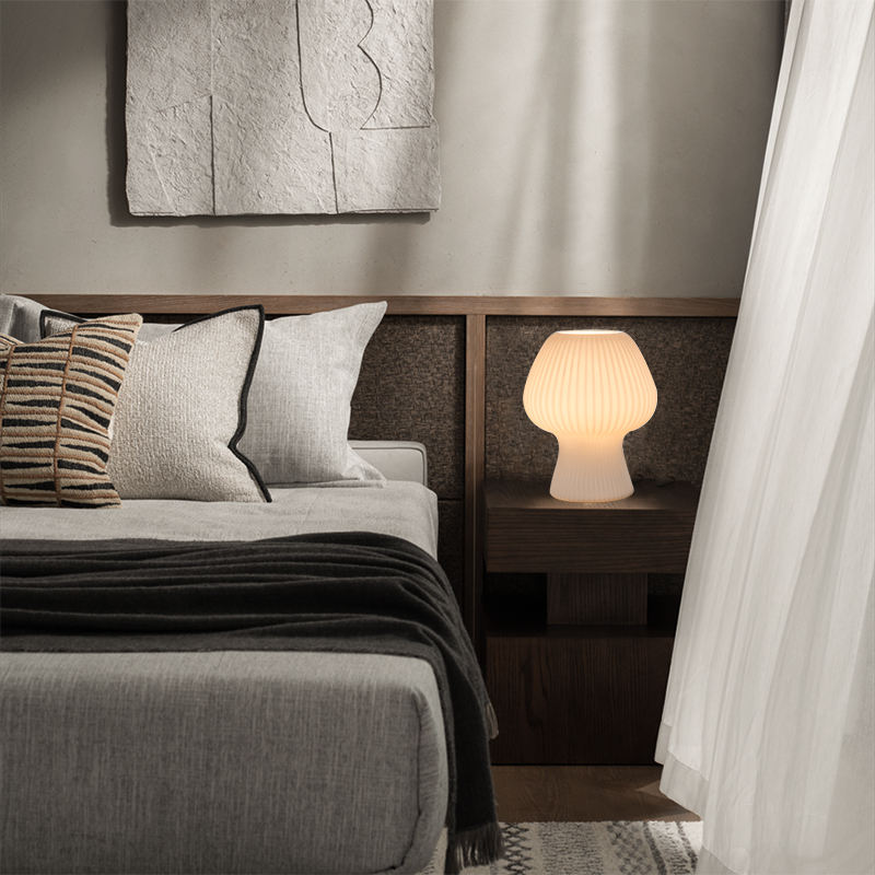 Vintage Bedside Table Lamp