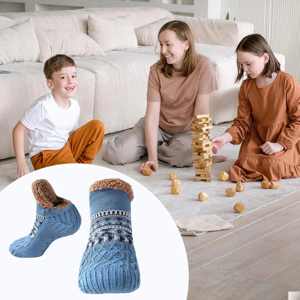 Knitted Slipper Socks: Fleece-Lined Warmth Underfoot