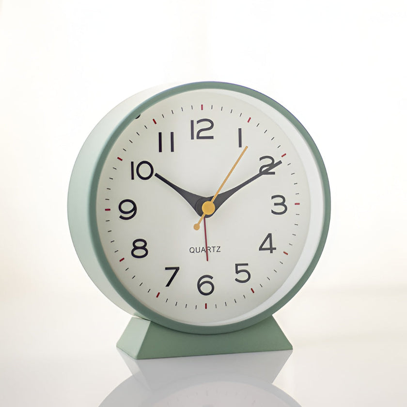 Silent Quartz Vintage Table Alarm Clock