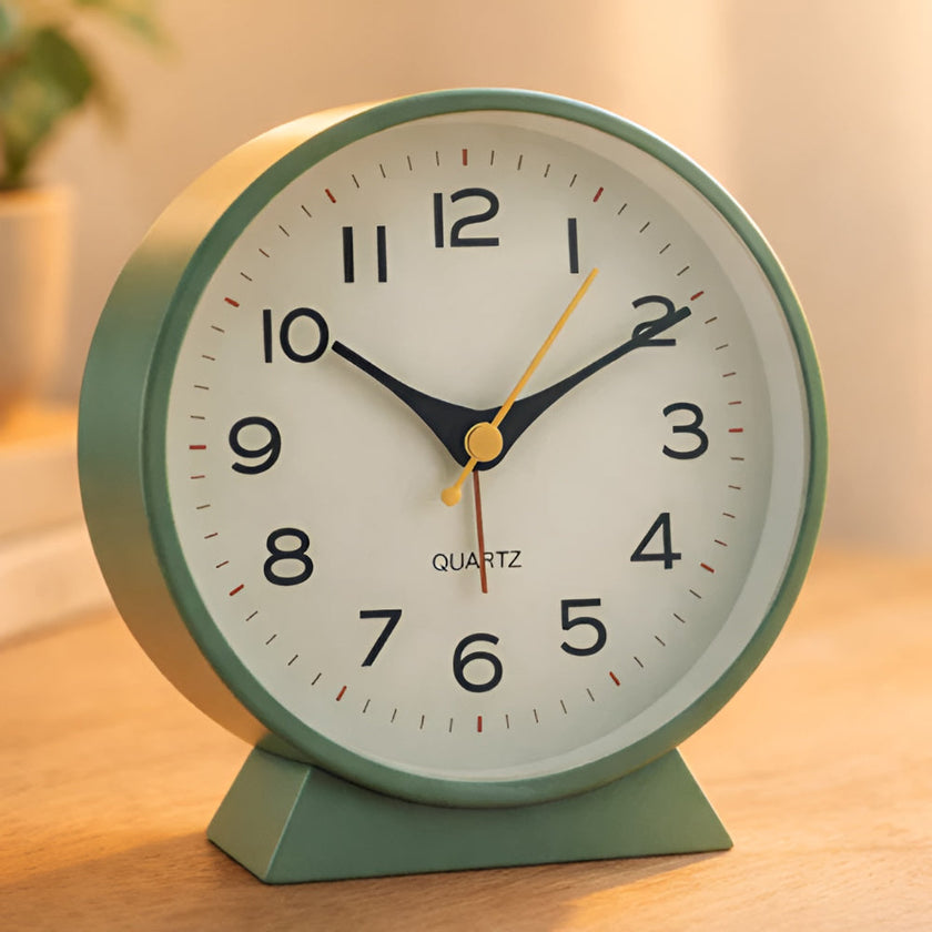 Silent Quartz Vintage Table Alarm Clock