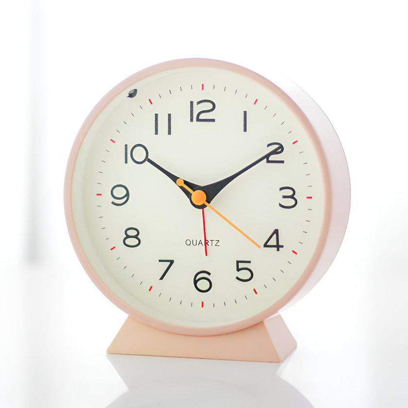 Silent Quartz Vintage Table Alarm Clock