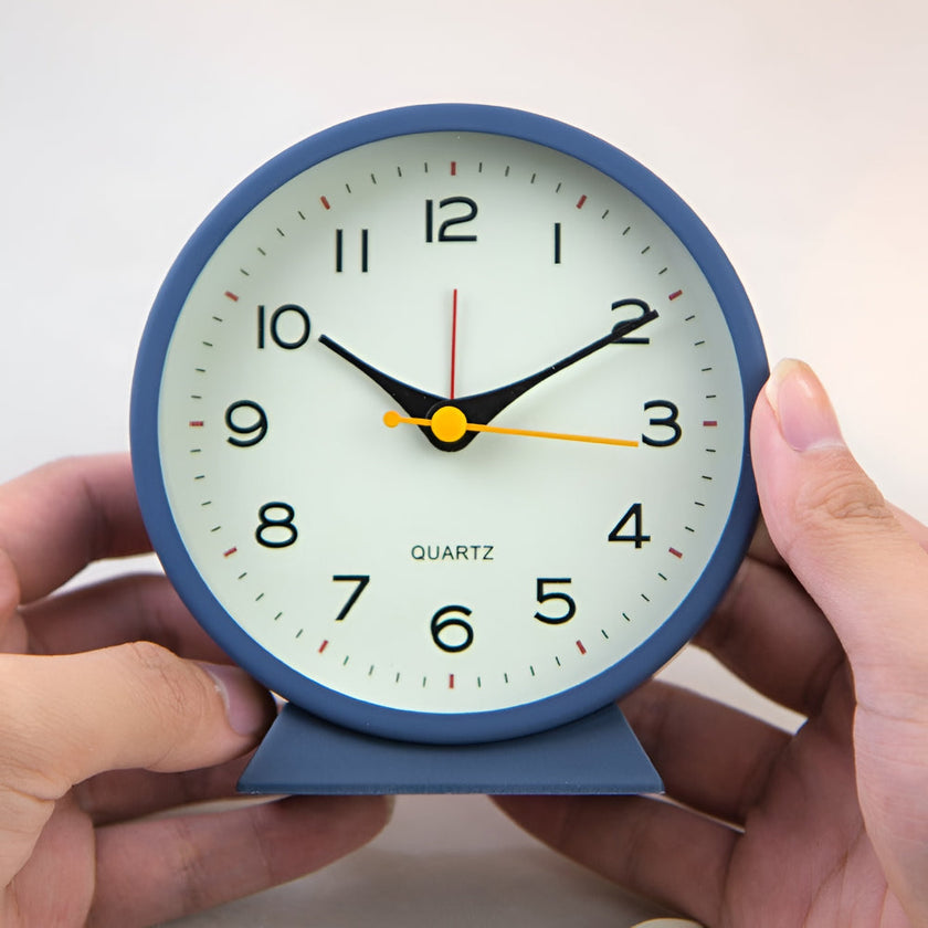 Silent Quartz Vintage Table Alarm Clock