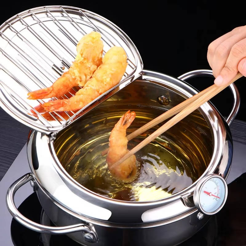 Japanese Deep Frying Pot: Even Heat, Compact Design