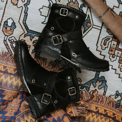 Vintage Buckled Ankle Boots: Classic Style for Men