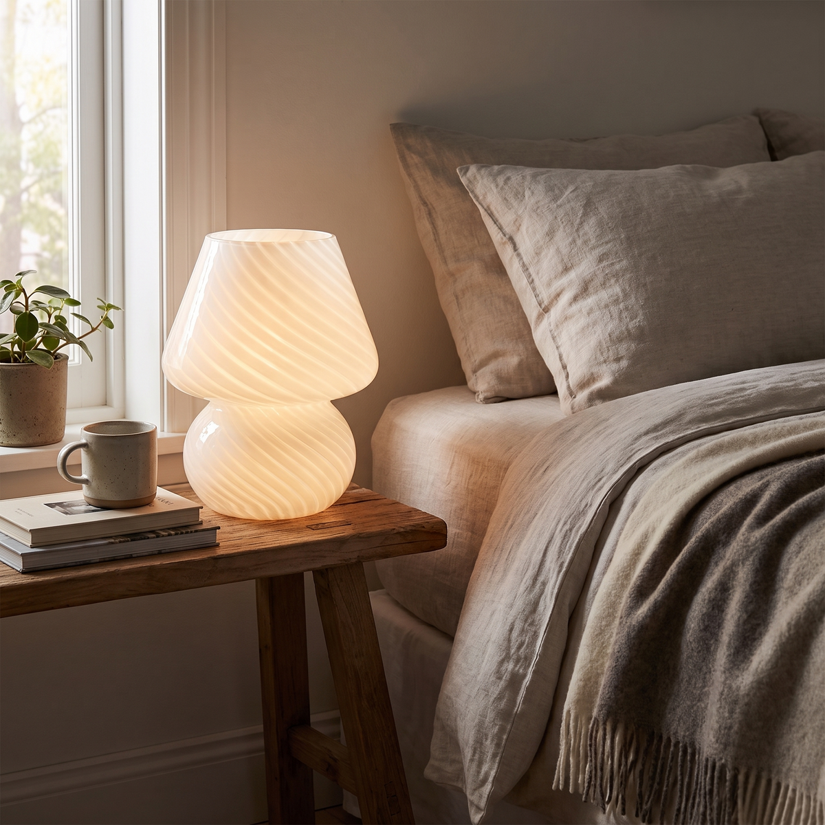 Murano-Style Glass Mushroom Lamp