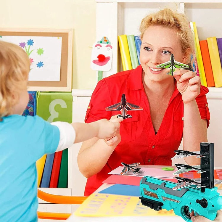 SkyGlider Aircraft Launcher Toy: Outdoor Flying Fun