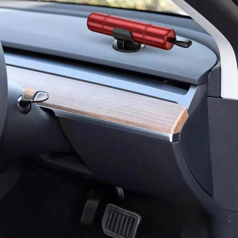 Car Escape Tool: Fast Exit When Every Second Counts