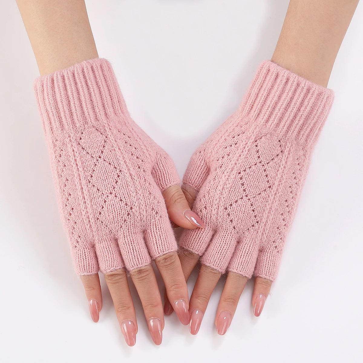 Soft Knit Fingerless Gloves: Warmth That Keeps Fingers Free